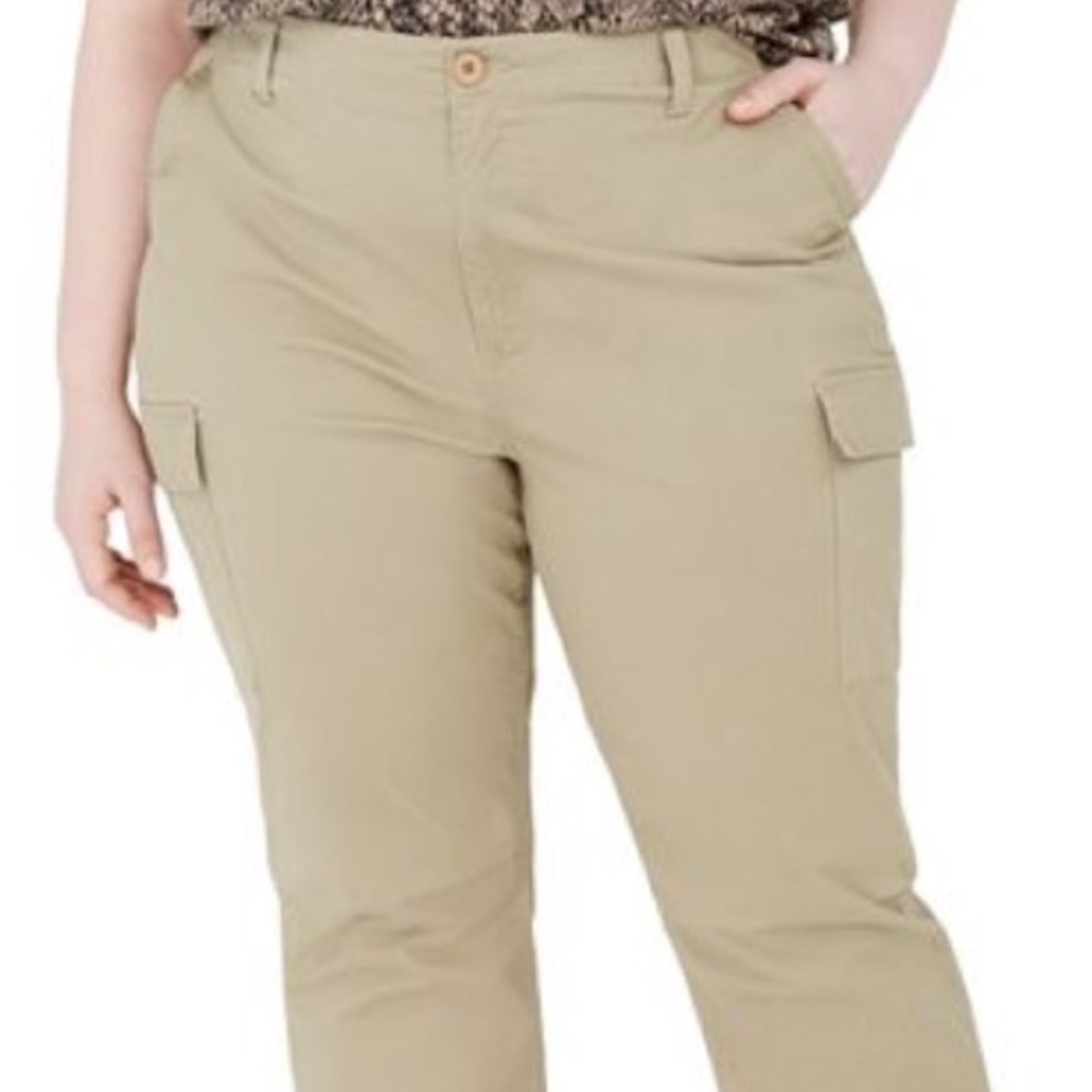 Celebrity Pink Crop Cargo Pants Khaki Plus 22W NWT